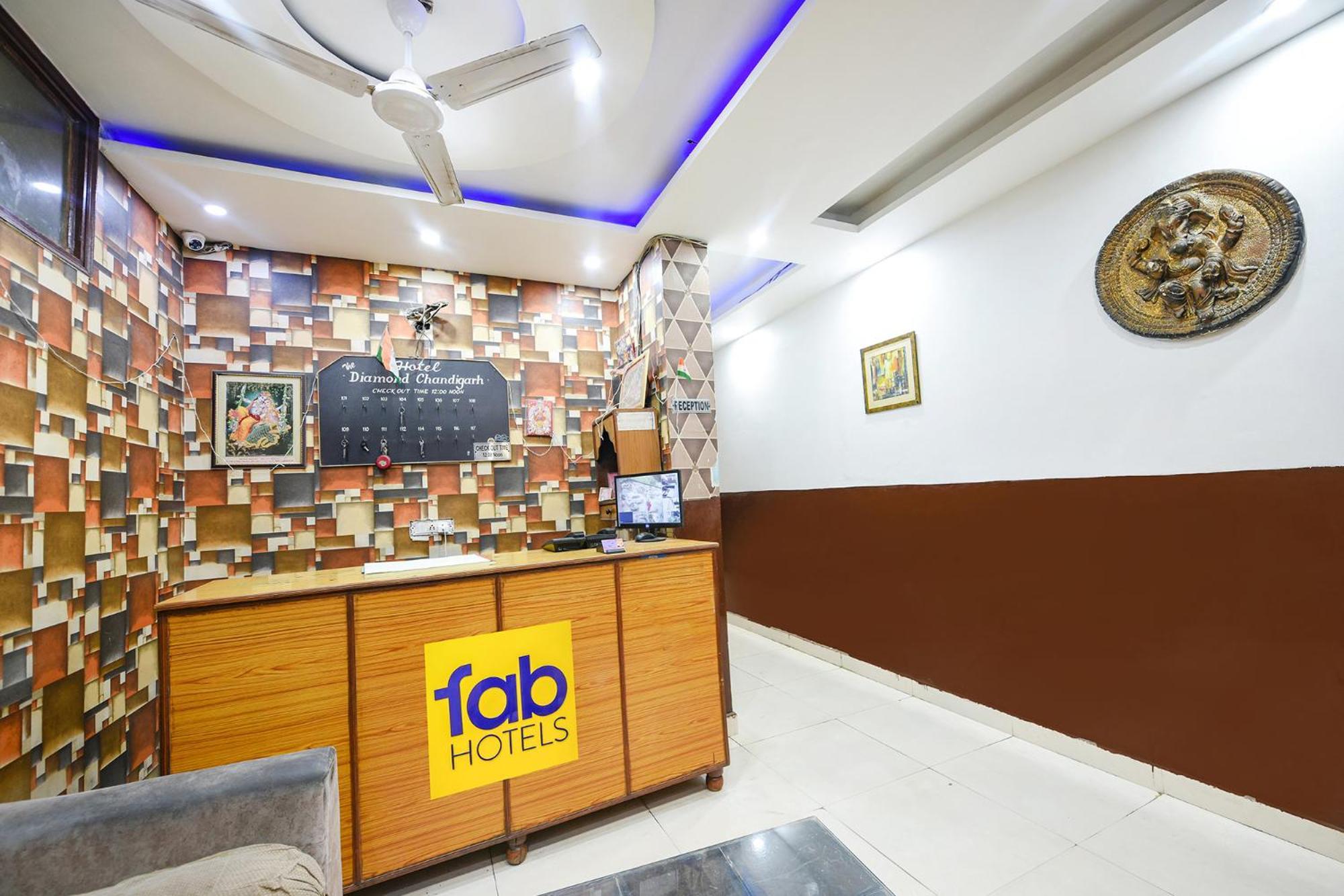 Chandīgarh Fabexpress Diamond Sec 45酒店 外观 照片